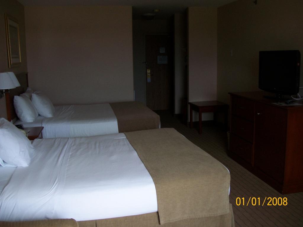Days Inn By Wyndham Moose Jaw Exteriér fotografie